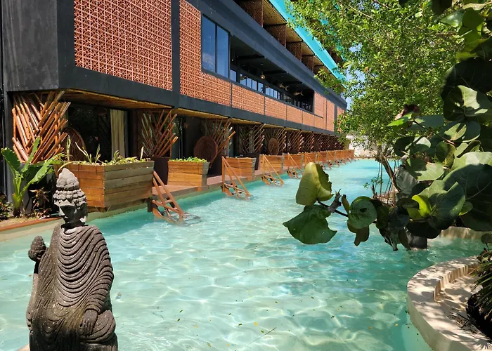 Akuazul Resorts Adults Only